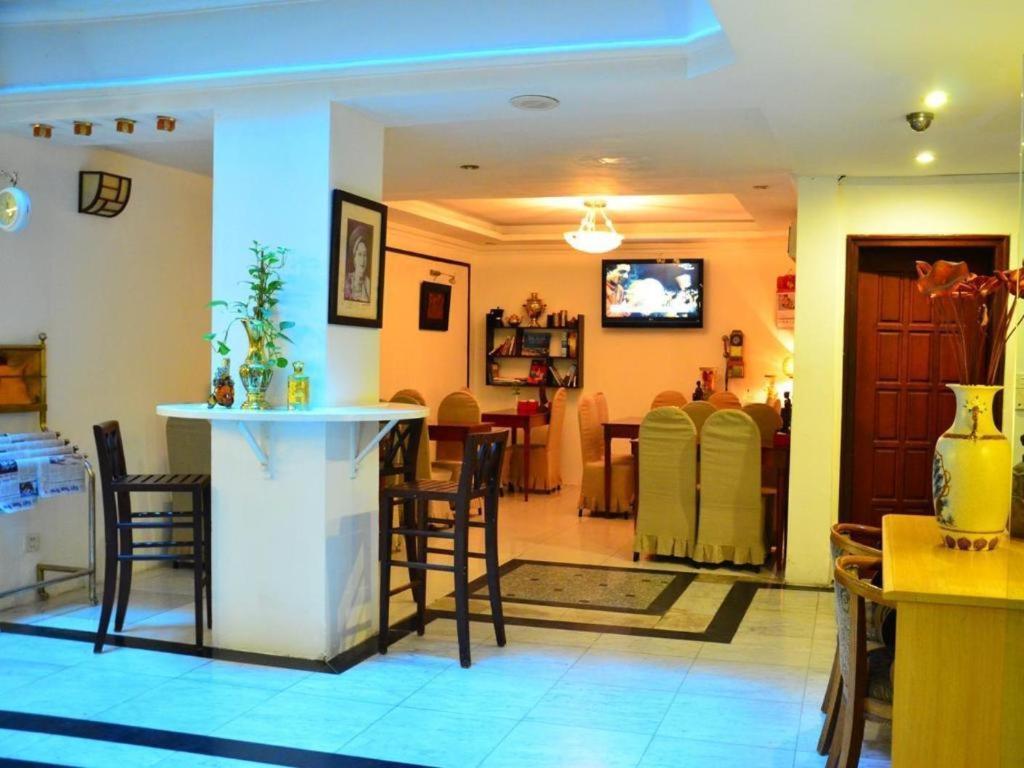 Atrium Hanoi Hotel Extérieur photo